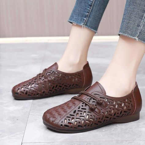 Women's Motorcycle Boots, Navy Blue Shoes, Office Shoes Women, Casual Pumps, Casual Shoes Outfit, Summer Footwear, Women's Casual Shoes, Punk Boots, Party Pumps