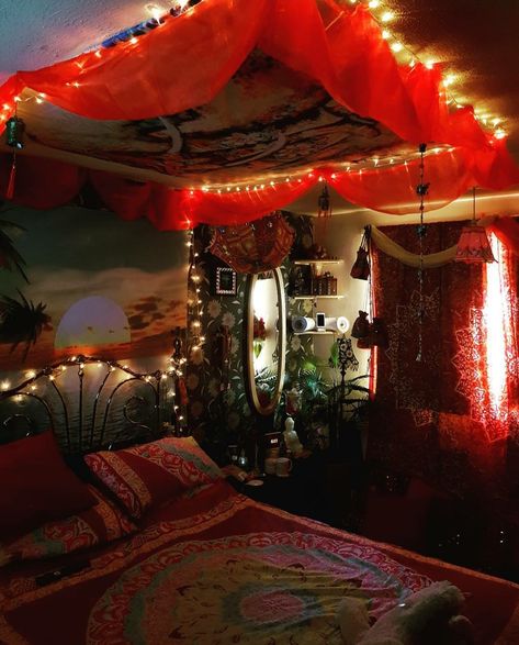 Hippie Bedroom Decor, Hippy Room, Chill Room, Room Tapestry, Indie Room Decor, Indie Room, Redecorate Bedroom, Bedroom Wall Decor, Dreamy Room