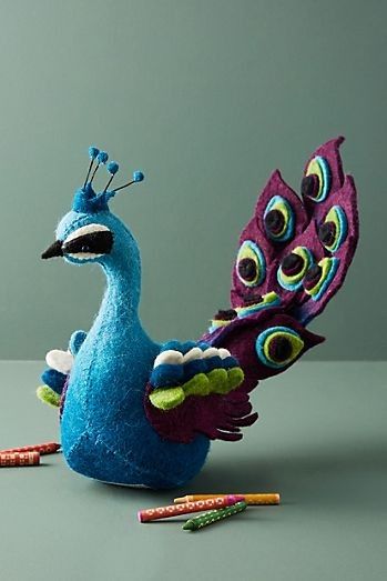 Peacock Doll, Felt Birds Ornaments, Peacock Crafts, Felt Crafts Patterns, Wool Felting, Felt Crafts Diy, Felt Birds, Felt Patterns, Felt Decorations