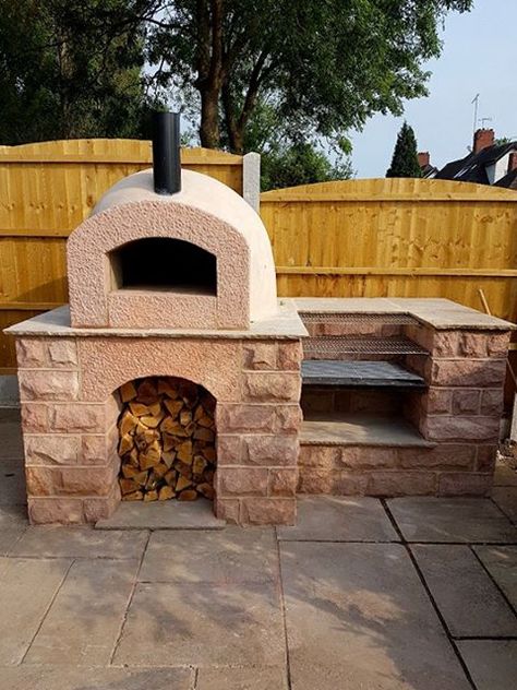 Milan 750 Pizza oven kit used with stone base and built in BBQ. Brick Built Bbq, Brick Pizza Oven Outdoor, Outdoor Fireplace Pizza Oven, Pizza Oven Outdoor Diy, Brick Oven Outdoor, Pizza Oven Outdoor Kitchen, Pizza Oven Kits, Brick Bbq, Diy Pizza Oven