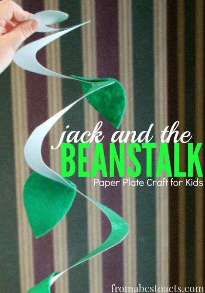 Reading Jack and the Beanstalk with your preschooler? Make it come to life by making a beanstalk of your very own! Beanstalk Craft, Bean Stalk, Fairy Tales Preschool, Fairy Tale Activities, Nursery Rhymes Preschool, Fairy Tales Unit, Nursery Rhyme Theme, Fairytale Theme, Fairy Tale Crafts