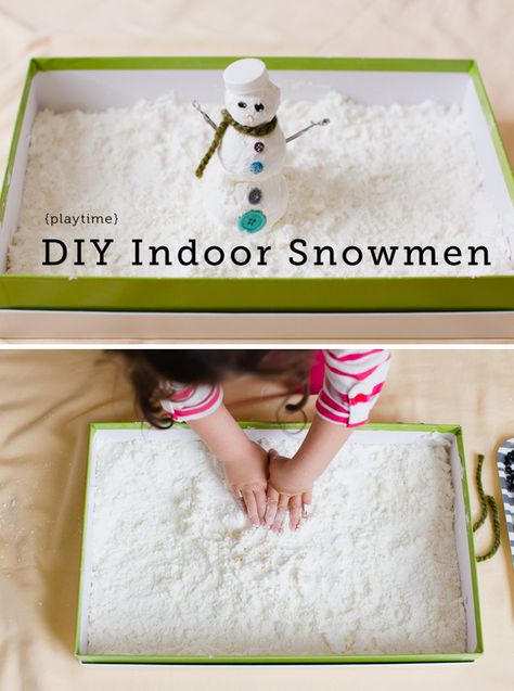 Too cold to make snowmen outside? Check out this fun way to make snowmen inside! Indoor Snowman, Indoor Snow, Ideas Decoracion Navidad, Snow Elf, Snowman Kit, Diy Snow, Messy Kids, Snow Fun, Winter Preschool