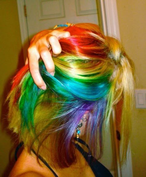 rainbow hair... I wish I could do this... Hair Rainbow Color, Hair Color Rainbow, Fairytale Hair, Hair Rainbow, Cute Hair Colors, Dyed Hair Inspiration, Hair Inspiration Short, Pretty Hair Color, Funky Hairstyles