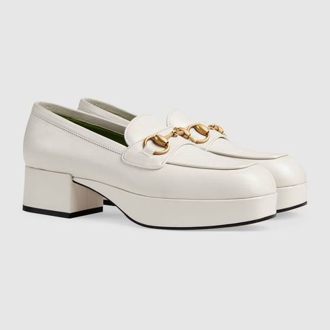 Shop the White Leather Platform Loafer With Horsebit at GUCCI.COM. Enjoy Free Shipping and Complimentary Gift Wrapping. Dr Shoes, Gucci Heels, Gucci Gifts, Platform Loafers, Shoe Inspo, Gucci Leather, Chunky Platform, Leather Pieces, Heeled Loafers