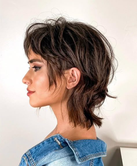 Low Maintenance Short Haircut, Short Textured Hair, Pixie Mullet, Textured Curly Hair, Short Shag Haircuts, Shaggy Short Hair, Mullet Haircut, Shaggy Haircuts, Short Shag Hairstyles