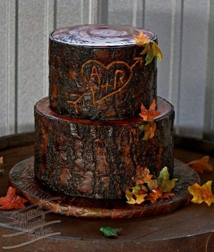 Tree Log Groom's Cake...  our signature oak tree design, with wafer paper leaves...  groom's cake perfectly compliments the fall leaves themed wedding cake... Created by www.BeyondUsualCakes.com Farm Themed Wedding, Oak Tree Design, Grooms Cake Toppers, Tree Wedding Cake, Fall Groom, Wedding Cake Tree, Grooms Table, Oak Tree Wedding, Wedding Reception Planning