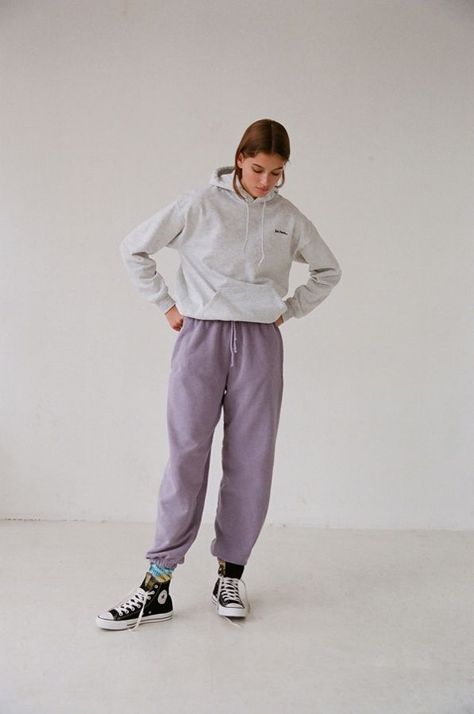 Women's Sweatpants, Leggings + Track Pants | Urban Outfitters Colored Sweatpants Outfit, Hoodie And Sweatpants Outfit, Purple Sweatpants, Purple Joggers, Sweats Outfit, Sweatpants Outfit, Joggers Outfit, Trendy Skirts, Women's Bottoms