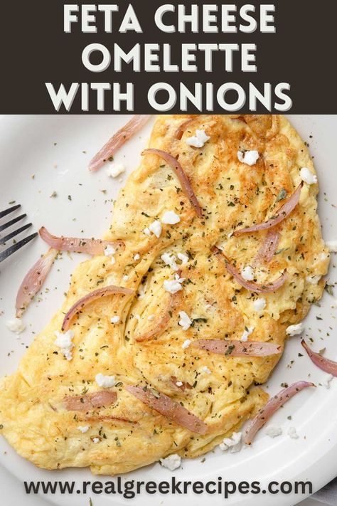 This savory Feta Omelette is soft and fluffy with sweet sauteed red onions and dried oregano. One of the best cheese omelette recipes! Food Guide Pyramid, Healthy Quick Snacks, Greek Omelette, Onion Omelette, Feta Omelette, Baked Okra, Boil Egg, Greek Fries, Brunch Quiche