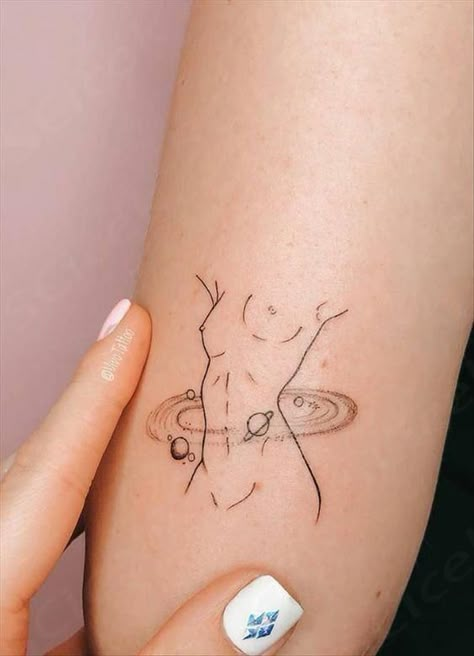 Woman Silhouette Tattoo Minimalist, Original Small Tattoos, Small Lesbian Tattoos, Masculine And Feminine Tattoo, Subtle Sapphic Tattoos, Lesbian Tattoo Aesthetic, Quaint Tattoos, Subtle Wlw Tattoos, Sapphic Tattoo Minimalist