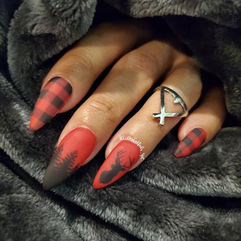 Wild Nails, Nails For 2023, Deer Nails, Wild Buffalo, Crazy Nail Designs, Best Nails, Wow Nails, Holiday Nail Designs, Plaid Nails