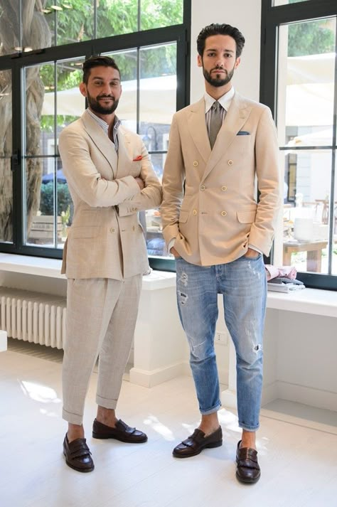 Italian Men Style, Italian Mens Fashion, News Outfit, Gentlemans Club, Male Style, Mens Fashion Blazer, Mens Fashion Smart, Mens Fashion Inspiration, Dope Fashion