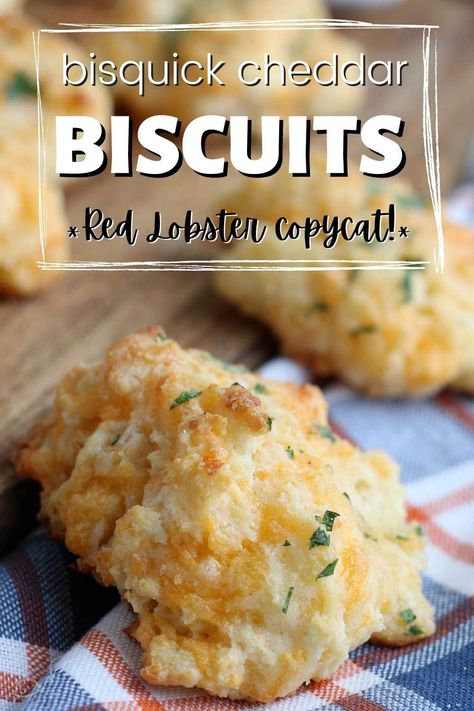 These cheesy cheddar biscuits are just like the real deal! Fluffy biscuits studded with cheddar cheese and coated with seasoned garlic butter. This easy semi-homemade recipe uses just 6 ingredients, including Bisquick baking mix, and is ready in 15 minutes. Perfect for busy weeknight dinners and sure to be a hit with your family. Bisquick Cheddar Biscuits, Cheddar Biscuits Red Lobster, Cheddar Biscuits Recipe, Copycat Red Lobster, Cheddar Cheese Biscuits, French Macaroon Recipes, Red Lobster Cheddar Bay Biscuits, Fluffy Biscuits, Cheddar Bay Biscuits