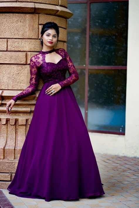 Gown Dress Party Wear, Party Wear Gowns, Long Frock Designs, Gown Party Wear, Long Gown Design, Lehenga Designs Simple, Simple Gowns, Anarkali Dress Pattern, Style Guru