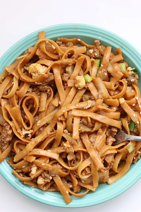 Ground Pork Noodles, Pork Noodles, Instant Pot Recipe, Instant Pot Pork, Instant Recipes, Instant Pot Dinner Recipes, Old Faithful, Instant Pot Pressure Cooker, Instapot Recipes