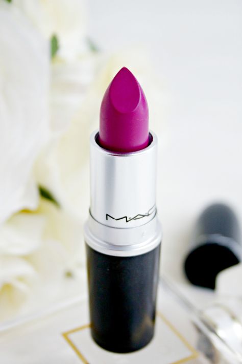 MAC Flat Out Fabulous Review Mac Makeup Looks, Mac Retro Matte Lipstick, Mac Brushes, Mac Retro Matte, Lipstick Kit, Cool Winter, Lipstick Collection, Pink Lipstick, Mac Makeup