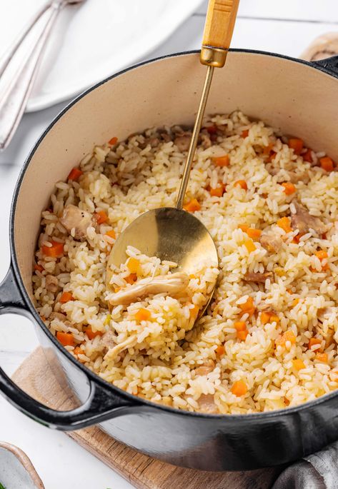 Best One Pot Chicken and Rice Plov Recipe Chicken Plov, Plov Recipe, Chicken And Carrots, Meal With Rice, Chicken Pilaf, One Pot Chicken And Rice, Chicken And Rice Recipe, Chicken Rice Recipes, Rice Chicken