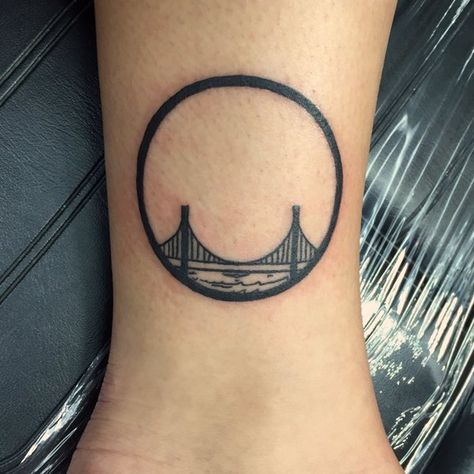 (sarahmarie907 - Twitter) Stephen Curry Tattoo Ideas, Golden State Warriors Tattoo Ideas, Golden State Warriors Tattoo, Bay Area Tattoos, Curry Tattoo, California Bear Tattoos, Warriors Tattoo, Easy Tattoos To Draw, Basketball Tattoos