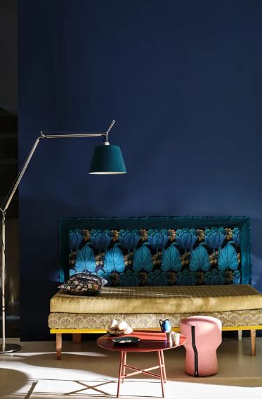 Found on Google from silkandsagedesign.com Hague Blue, Bedroom Blanket, Room Blue, Farrow And Ball Paint, Decorating Advice, Dining Room Colors, Paint Colours, Entryway Furniture, Living Room Furniture Sofas