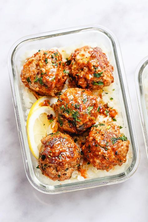 Garlic Butter Chicken Meatballs, Cauliflower Rice Meal Prep, Butter Chicken Meatballs, Healthy Lunch Meal Prep, Macro Friendly Recipes, Garlic Butter Chicken, Easy Healthy Meal Prep, Macro Meals, Prepped Lunches