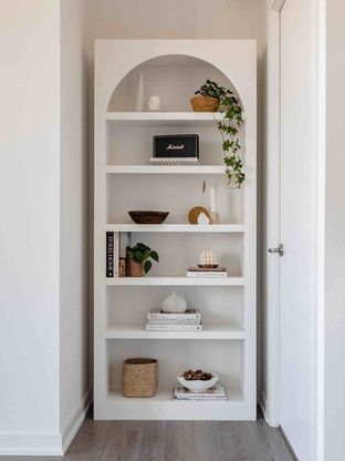 Arched Wall Niche, Niche Decorating Ideas, Wall Niche Ideas, Niche Decor, Billy Ikea, Ikea Bookshelves, Ikea Billy Bookcase, Bookcase Design, Wall Niche