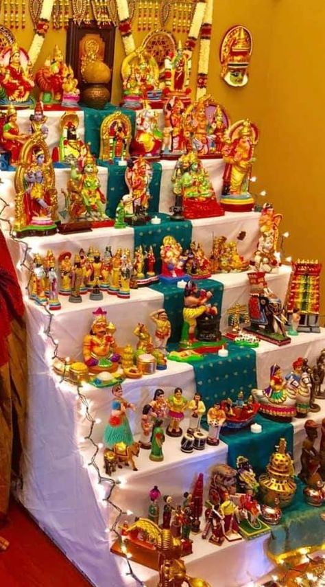 Navaratri Golu Backdrop Ideas, Dasara Dolls Decoration, Diwali Bommala Koluvu Ideas, Navratri Golu Decoration Ideas, Bommala Koluvu Decoration, Golu Ideas Navaratri, Navarathri Golu Ideas, Bommala Koluvu Ideas, Golu Decoration Ideas