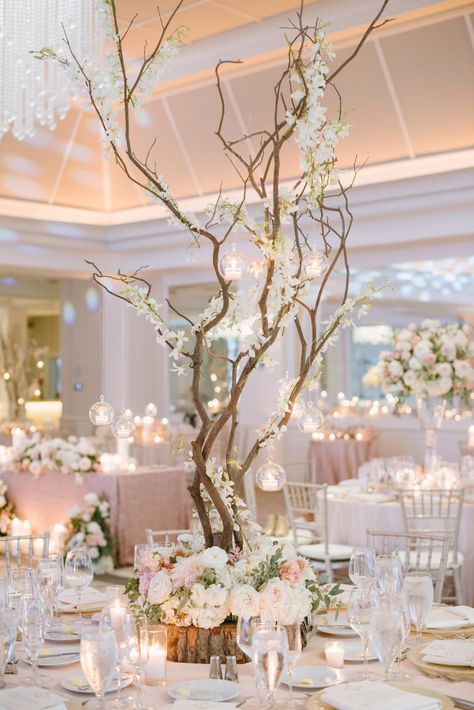 Quince Table Centerpieces, Branch Centerpieces Wedding Winter, Lighted Tree Branches Wedding, Manzanita Tree Centerpieces Wedding, Tall Wedding Centerpieces With Branches Winter Wonderland, Tree Branch Centerpieces Gold, Pizza Wedding, Dream Wedding Reception, Rustic Modern Wedding