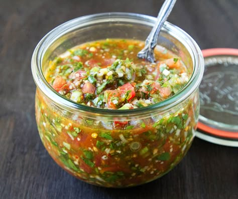 Chilean Food, Chilean Recipes, Latin Food, Salsa Recipe, Salsa Verde, Aioli, Mexican Dishes, Salad Dressings, Marinara