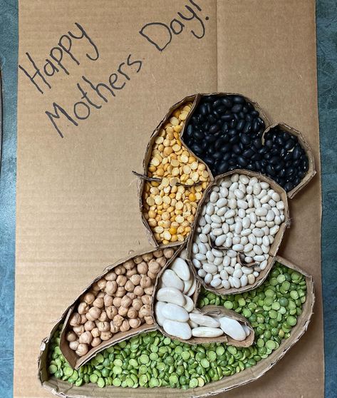 Unique Mother's Day Crafts, Unique Mothers Day Gifts Diy Craft Ideas, Mother Day Gift Ideas For Kids, Mothers Day Art Ideas, Mother Days Gift Ideas, Mother’s Day Gift Ideas, Mother’s Day Gift, Creative Mothers Day Gifts Ideas, Mothers Day Gifts From Kids