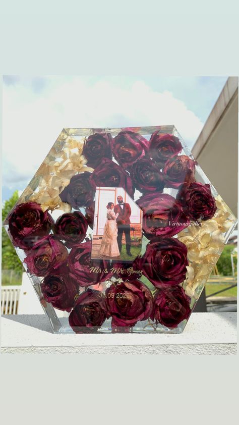 Maximize your bouquet in our 11 inch hexagon block and preserve your loving memories forever ! Handmade Pouches, Flower Keepsake, Hard To Say Goodbye, Floral Preservation, Flower Preservation, Memorable Wedding, Commissioned Artwork, Preserved Flowers, How To Preserve Flowers