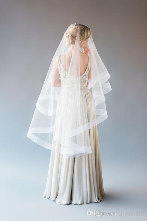 Top Quality Best Sale Romantic Mantilla Veil Fingertipe White Ivory For Wedding Dresses Satin Edge Veil Wide Ribbon Wedding Birdcage Veils Wedding Blusher Veils From Dream313, $18.1| Dhgate.Com Circle Veil, Wedding Veil Styles, Fingertip Length Veil, Tulle Wedding Veil, Long Veil Wedding, Drop Veil, Mantilla Veil, Veil Styles, White Veils