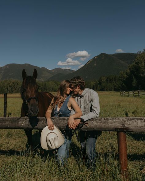 Digital & Film mix from Montana 🤍 Green Valley Ranch was one of the most beautiful and accommodating venues! They went ABOVE & BEYOND to help us out and make sure we had everything we needed! Venue: @gvr_montana Models: @kennediferriter__ Hats: @colliercustomhats Montana Photoshoot, Digital Film, The Love Club, Green Valley, Future Life, Above And Beyond, Photography Inspo, Engagement Shoots, Elopement Photographer