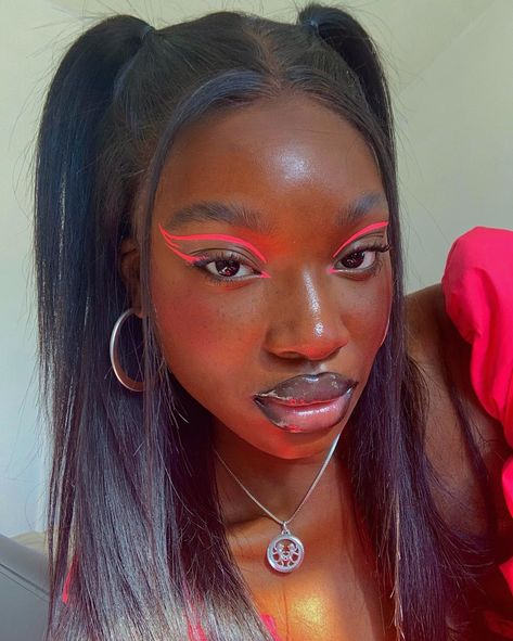 Bella 🪩 (@isabelleikpeme) • Instagram photos and videos Maybelline Instant Age Rewind Concealer, Maybelline Sky High Mascara, Maybelline Sky High, Sky High Mascara, Instant Age Rewind Concealer, Age Rewind Concealer, Pink Eyeliner, Barbie Vibes, Faux Freckles