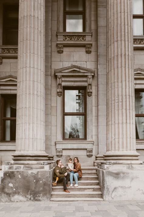 Old Montreal Family Photographer Montreal Photoshoot, Montreal Aesthetic, Montreal Vacation, Photoshoot Location Ideas, Paradise Kiss, Old Montreal, Fallen Book, Engagement Inspo, Aesthetic Lifestyle