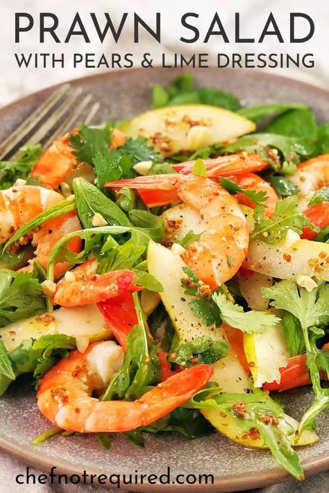 Prawn Salad Recipe, Salad With Pears, Parmesan Salad, Creamy Shrimp Pasta, Sea Food Salad Recipes, Prawn Salad, Avocado Pasta, Creamy Garlic Sauce, Sliced Pears