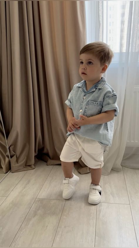 Boy Outfits Aesthetic, Royal Family Fashion, Baby Boy Outfits Swag, Nail It, Baby Ootd, Baby Fits, Kids Wardrobe