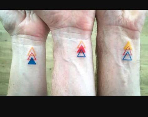 friendship-tattoos-25 Hawaiian Tattoo Meanings, Siblings Tattoo For 3, Chevron Tattoo, Simbols Tattoo, Small Best Friend Tattoos, Fun Tattoos, Brother Tattoos, Matching Best Friend Tattoos, Sibling Tattoos