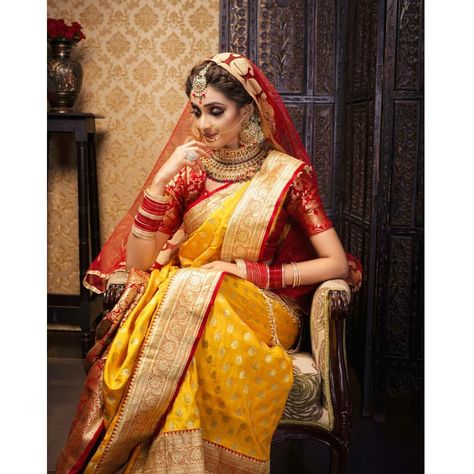 Yellow Wedding Saree, Indian Bridal Wear Red, Bengali Bridal Makeup, Indian Wedding Bride, Red Bridal Dress, Indian Bride Outfits, Bridal Lehenga Collection, Wedding Saree Collection, Bridal Lehenga Red