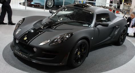 Everything I've ever wanted in a car Matte Car Paint, Matte Motorcycle, Lotus Sports Car, Matte Cars, Motorcycle Paint, Lotus Exige, Lotus Elise, Grey Car, Custom Cars Paint