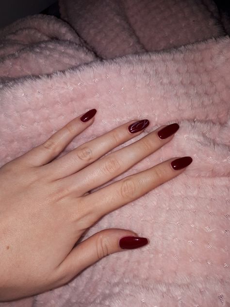 dark red nails with marble Dark Red Nails Ballerina, Nails Acrylic Korean, Valentines Nails Square, Short Nail Designs Valentines, Valentines Day Nails Square, Korean Nails Short, Fireplace Tv Wall Decor, Red Ballerinas, Plum Nails