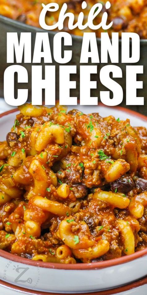 What To Make With Velveeta Cheese, Recipes With Nacho Cheese, Chili Mac And Cheese Crockpot, One Pot Chili Mac And Cheese, Chilli Mac Recipe, Chili Cheese Macaroni, Chili Mac N Cheese, Easy Chili Mac Recipe, Chili Mac And Cheese Recipe