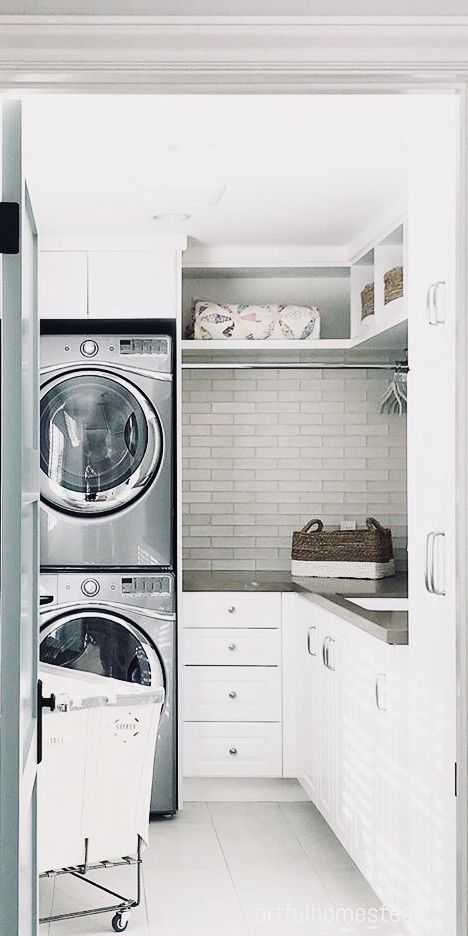 Small Laundry Room Design, Laundry Room Pantry, Small Utility Room, Laundry Makeover, Stacked Laundry Room, Laundry Room/mud Room, Pantry Laundry Room, Pantry Laundry, Laundry Room Layouts