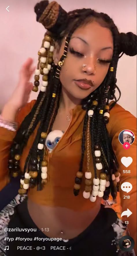 Emo Box Braids Hairstyles, Y2k Braids With Beads, Y2k Hairstyles Braids, Braids With Wooden Beads, Jade Braids, Box Braids With Beads, Y2k Braids, Future Hairstyles, Wedding Barrettes