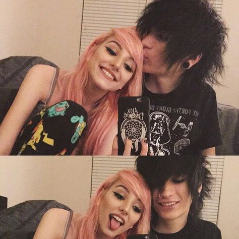 Alex Dorame and Johnnie Guilbert Alex Dorame And Johnnie Guilbert, Emo Couple, Scene Couple, Cute Emo Couples, My Digital Escape, Alex Dorame, Shannon Taylor, Emo Couples, Emo People