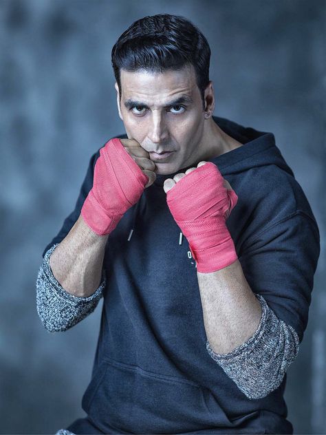 Akshay Kumar (filmfare)Photographed by Abhay Singh #FilmFare #Photoshoot #Fashion #Style #Bollywood #India #AkshayKumar Akshay Kumar Photoshoot, Akshay Kumar Style, Francisco Lachowski, Akshay Kumar, Boys Over Flowers, Picture Collection, Bollywood Actors, Bollywood Stars, Bollywood Celebrities