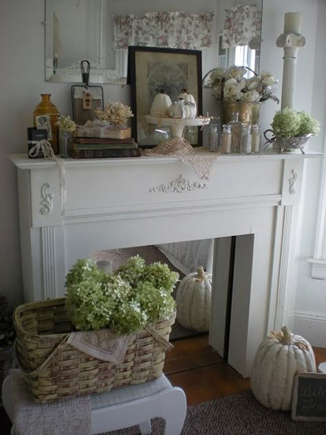 Stand alone Mantel with a mirror insert.  Put the look of a quaint fireplace in a room without a fireplace. Shabby Chic Fireplace, Fake Fireplace, Chabby Chic, Fireplace Mantel Decor, White Fireplace, Casa Country, Faux Fireplace, French Cottage, Shabby Cottage