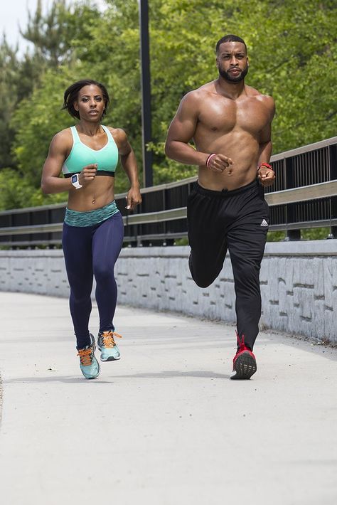 Flatlining at the gym? See results in your workouts again with these seven proven plateau busters! Gym Couple, Natural Detergent, Fit Couple, Black Fitness, Couple Style, Fit Couples, Workout Aesthetic, Bodybuilding Workouts, Gym Training