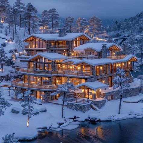 Luxury Cabins Mountain Dream Homes, Snow Mansion, Snow Cabins, Log Cabin Mansions, Winter House Exterior, Dark Light Academia, Light Academia Decor, Huge Mansions, Cabin Mansion