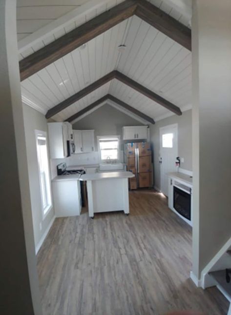 The latest addition to park model tiny houses is an incredibly cozy and modern tiny house for big families. Park Home Interiors, Park Model Trailer Remodel, Park Model Homes Interiors, Tiny House For Big Family, Park Model Trailer, Bohemian Chic Home, Park Model Rv, Park Model Homes, Tiny House Trailer