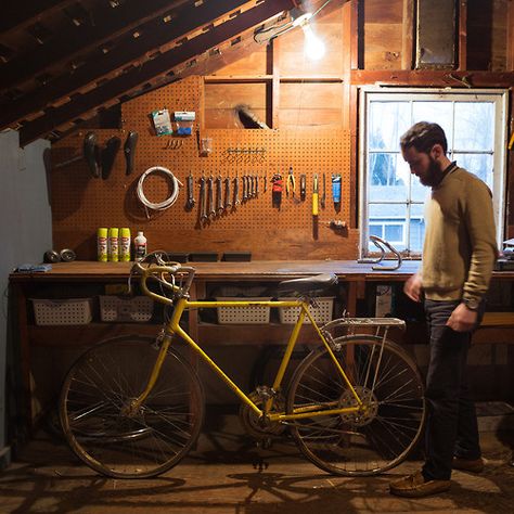 Well managed Shop Bicycle Garage, Bicycle Shop, Environmental Portraits, Concept Photography, Garage Work Bench, Bike Shed, Great Inventions, Creative Workspace, Garage Shop