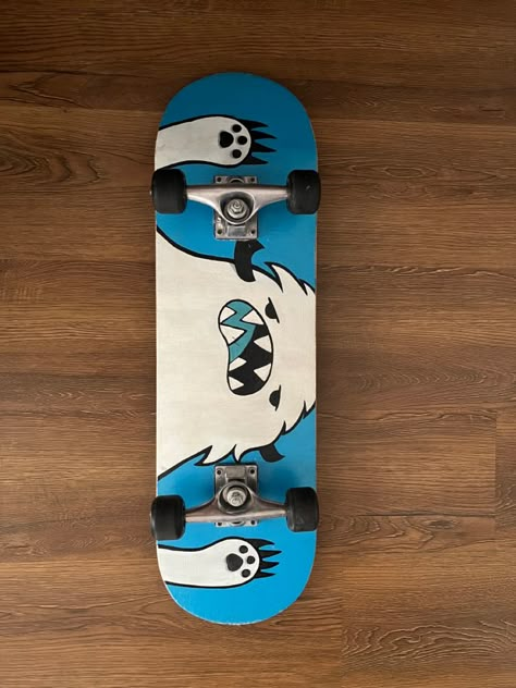 Skateboard Anime Design, Langa Skateboard Design, Skateboard Custom Design, Matching Skateboards, Skateboard Customization, Anime Skateboard Design, Skate Board Painting Idea, Reki Skateboard, Skateboard Ideas Design